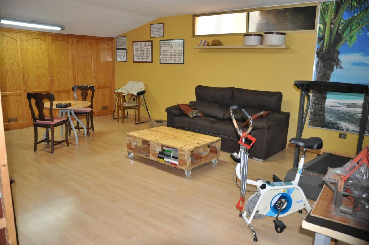 ואלסקיו Bonita Casa Calida Para El Relax Con Wifi מראה חיצוני תמונה